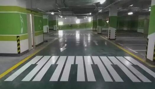 蒋场镇仓库划线